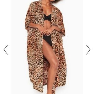 NWT XS/S Victorias Secret Swim cover up kimono
